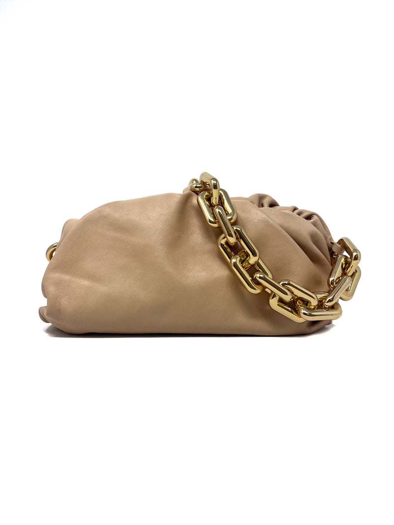 Bottega veneta pouch beige hotsell