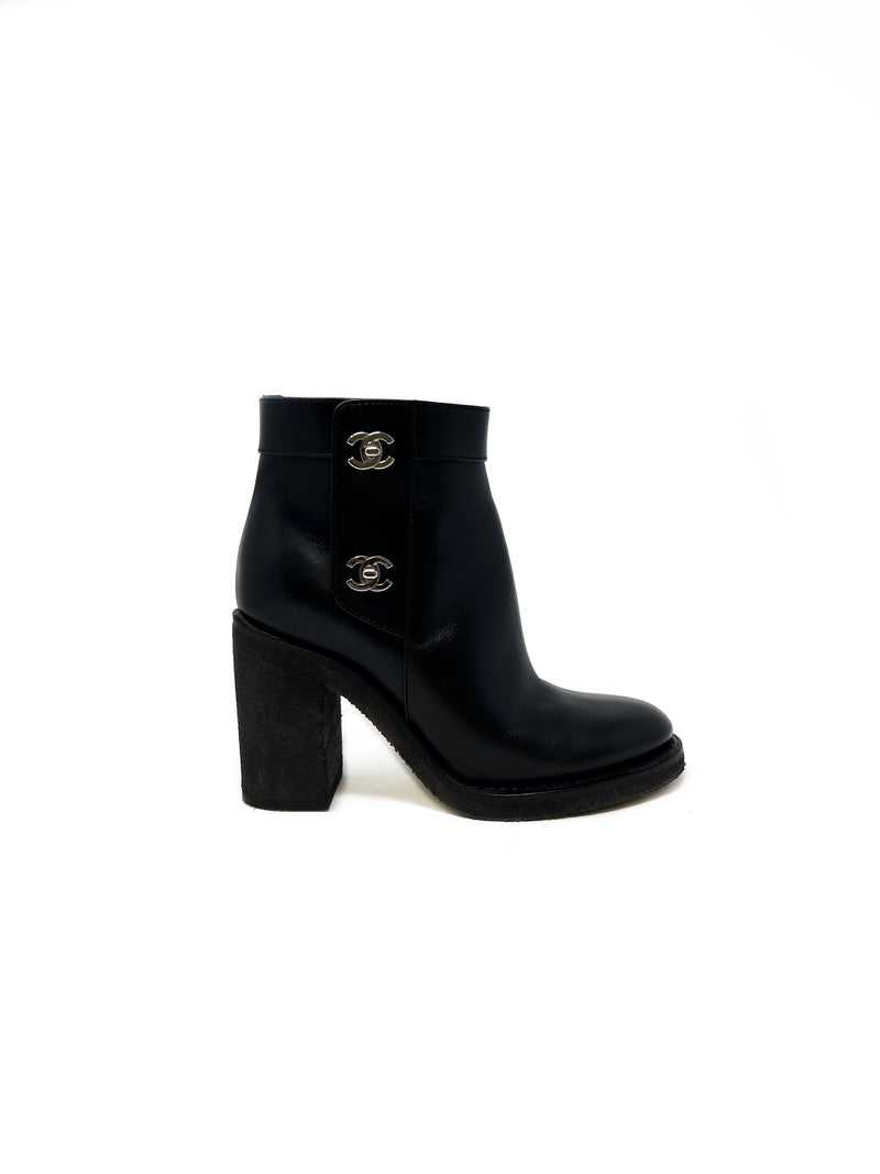 Chanel Size 36 '15 Leather CC Turnlock Accent Bootie