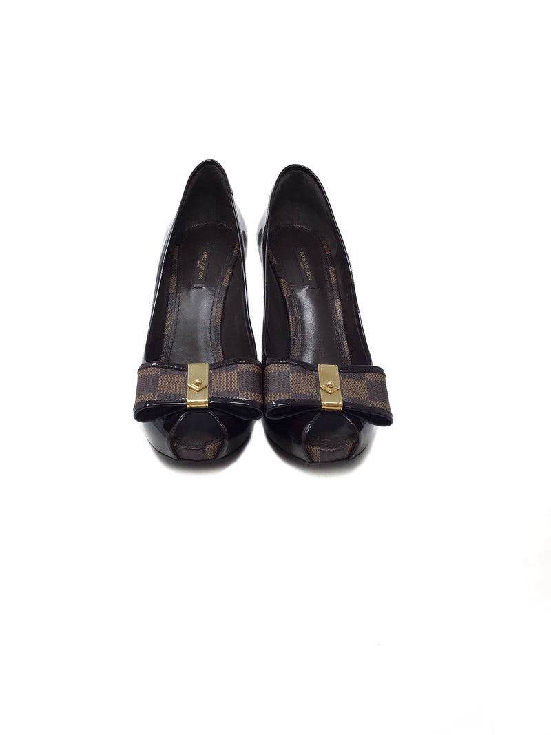 Louis Vuitton W Shoe Size 40 '12 'Valentine' Vernis Leather Damier Bow Pumps